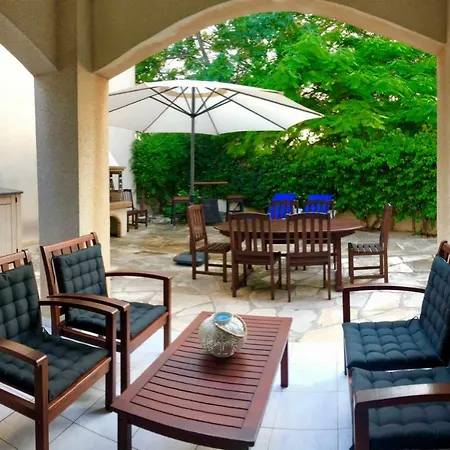 Paradise Garden Detached Апартаменты *